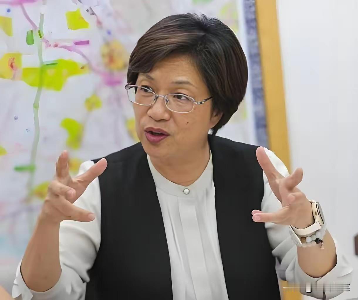 韩国瑜确认下场辅选了，为蓝营人士做表率，王惠美还要等到什么时候？就在9月29日，