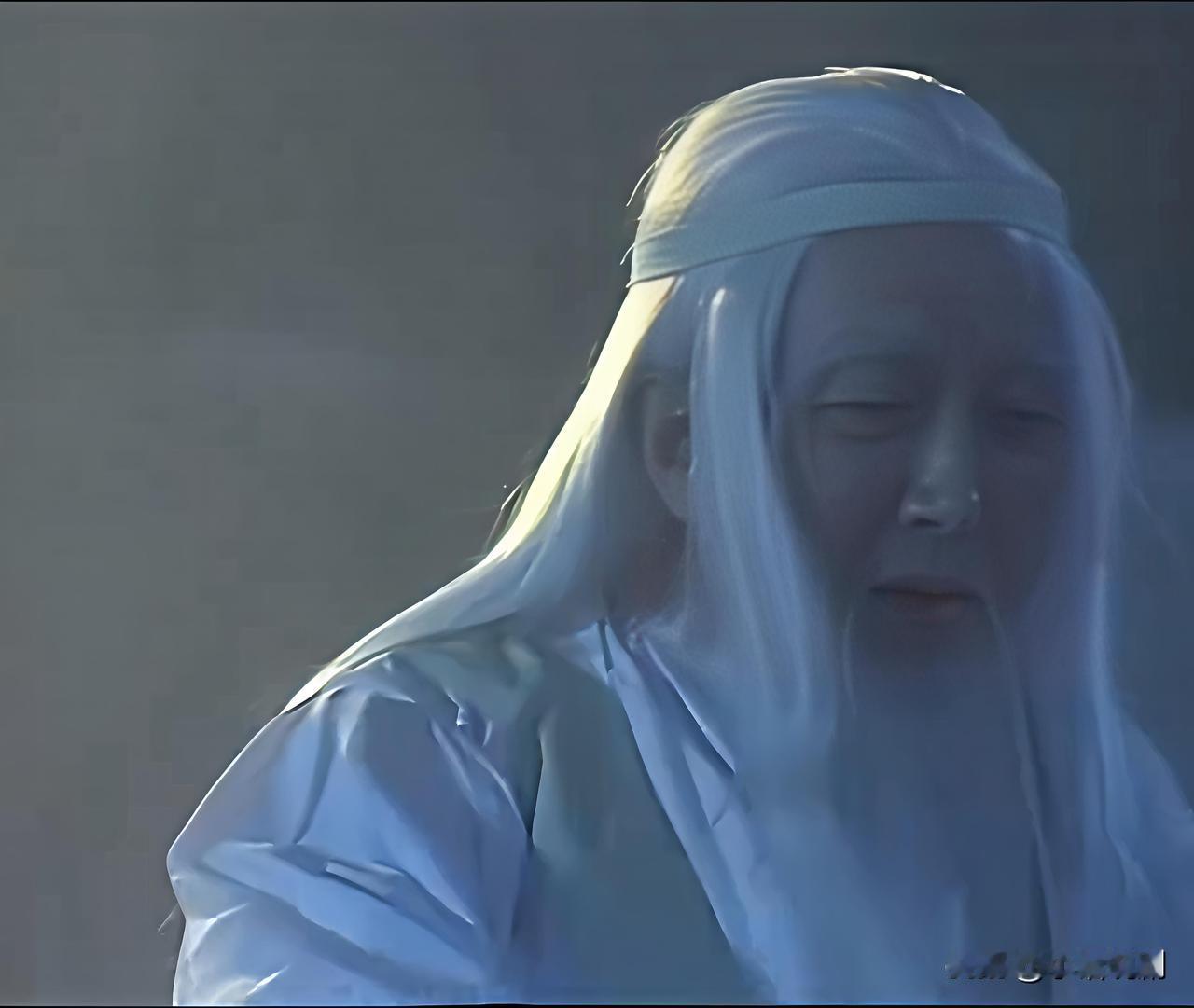 太上老君，本名李聃，也叫老子，是封神演义中，鸿钧老祖的大弟子，为人教教主，修行于