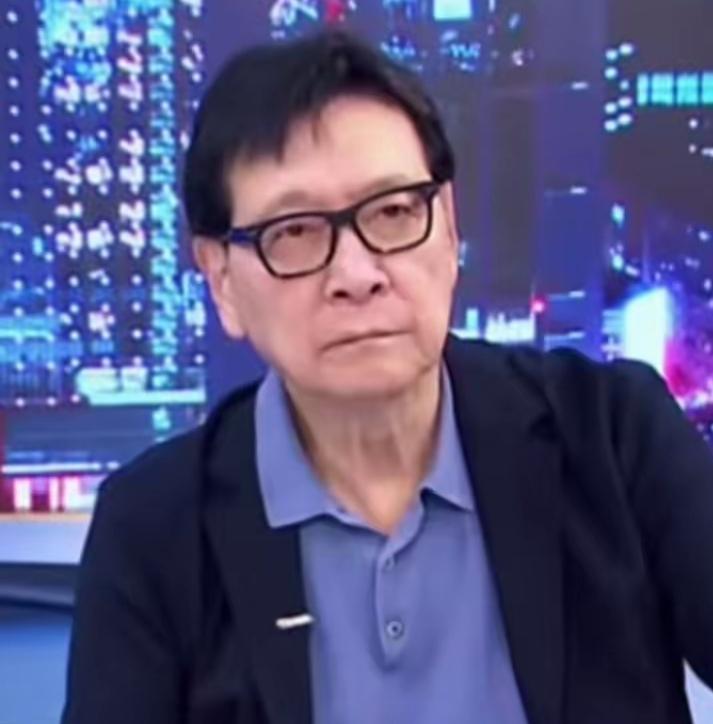 赵少康的确不服气郑丽文来带领国民党，心不甘情不愿，做守株待兔之事，一旦国民党内部