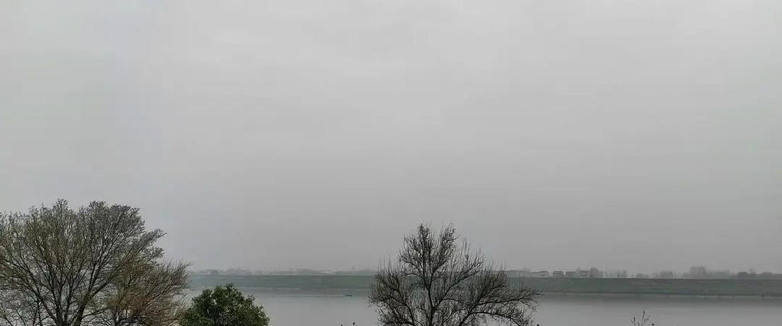 50多岁夫妻散伙，不是婚姻死了，是有人终于想为自己活一次。男人头晚还在盘算换电