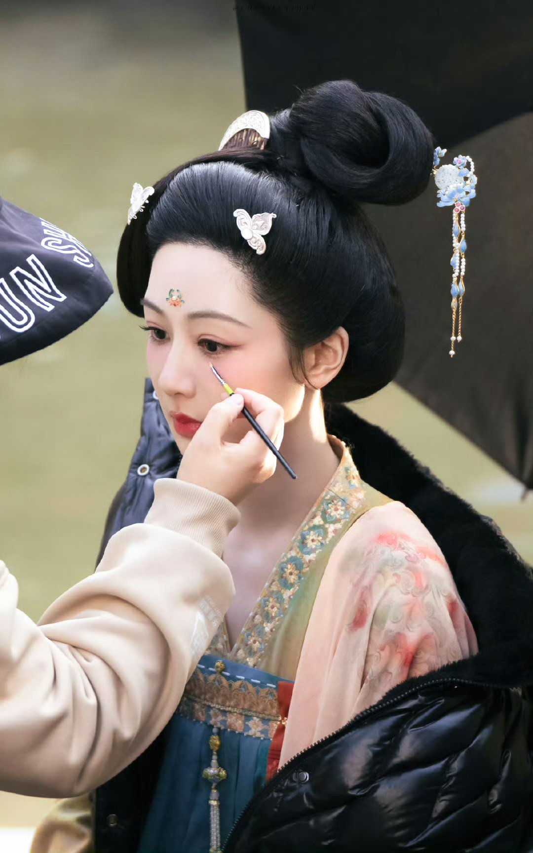 杨紫🌞‍杨紫白菊yz‍杨紫生命树🍃🕊（15字以上评论