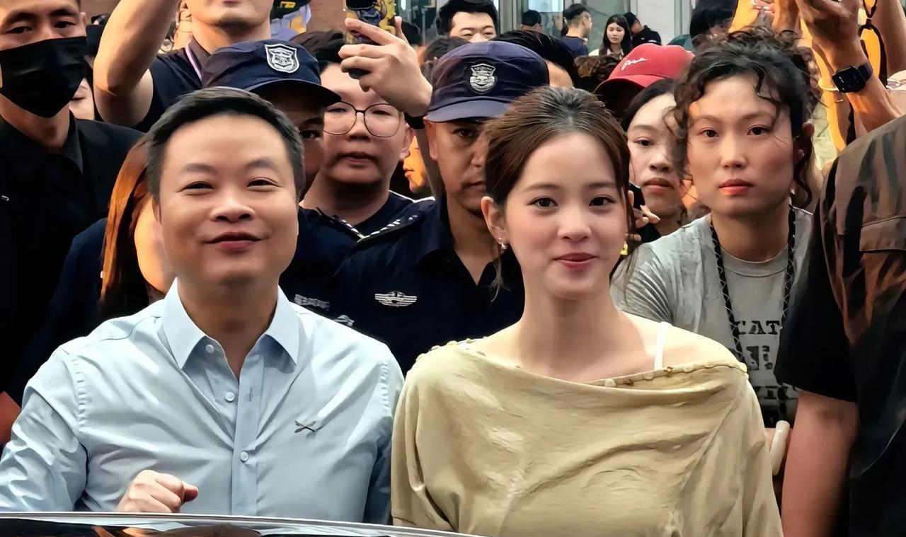 理想这一次估计要失算了，如果不道歉损失会越来越大为什么大家都支持乘龙，不支持他