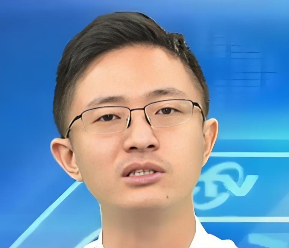很认同台湾省的侯汉廷说的一句话：他说：当中国还很穷很破烂的时候，有人不愿意