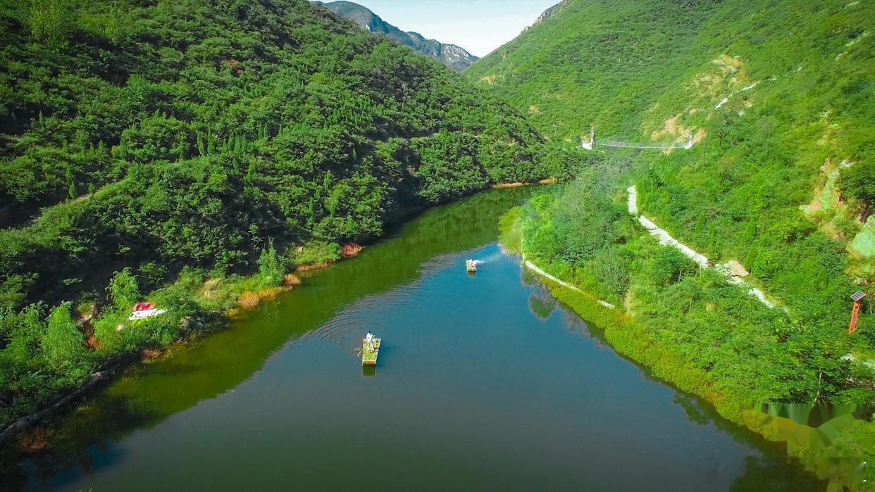 寻美中国寻美河南郑州春日徒步胜地，用脚步与山风对话，在峰回路转间邂逅一整个季节的