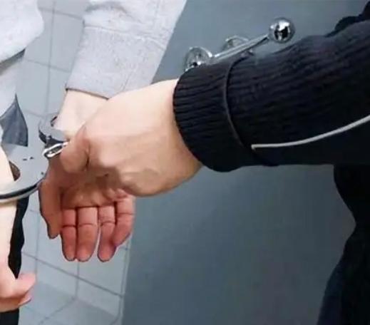 快报！快报！重要新闻。据中国新闻网10月8月报道，近日国家安全机关发现，某大型企