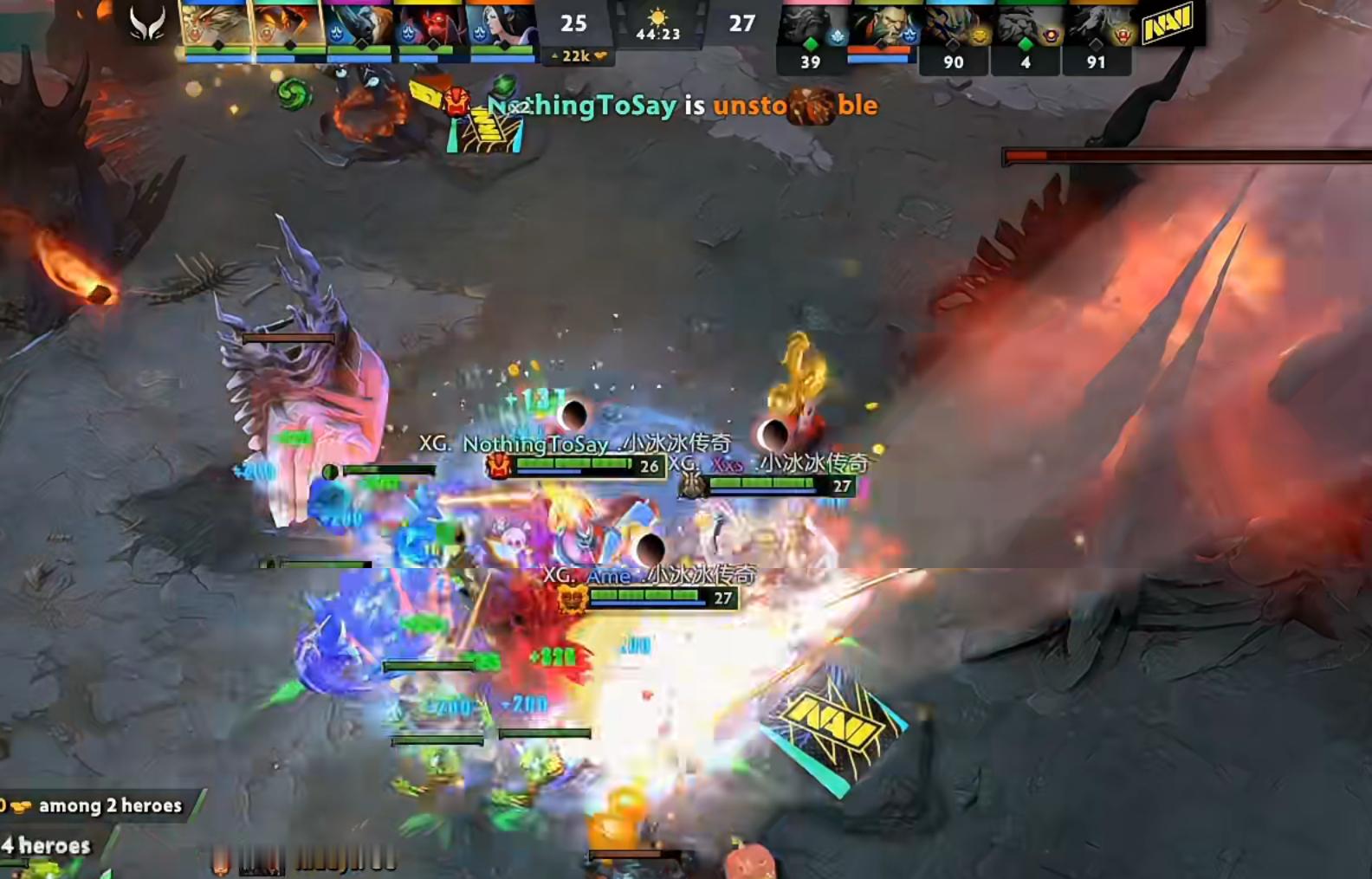 XG这边也翻盘了，他们通过一波带盾的团战击杀了刚刚更过装备的小小知道他不能买活，