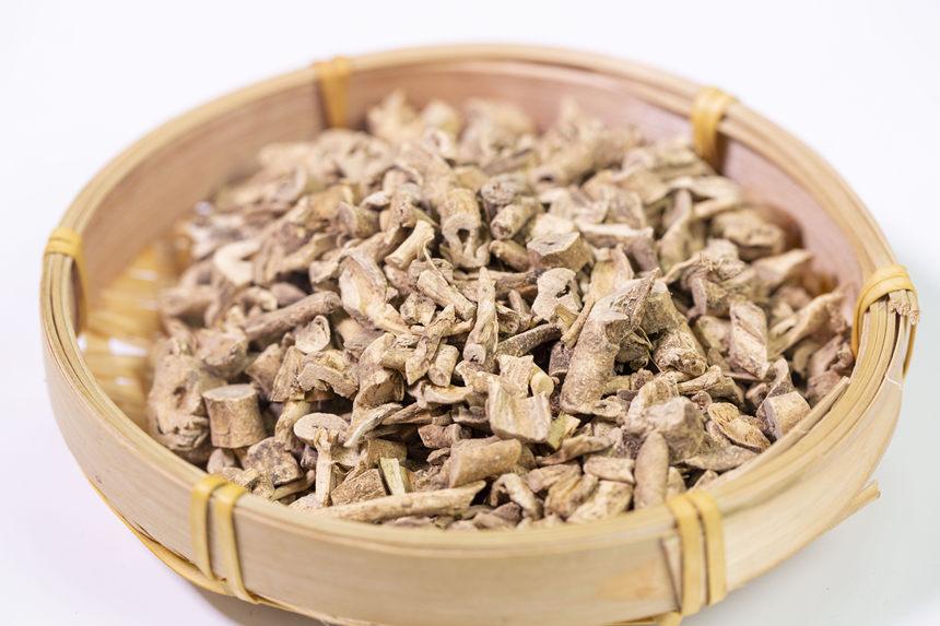 国医大师邓铁涛：高血脂不在降脂，而在健脾化痰瘀 血脂高了，很多人第一反应就是