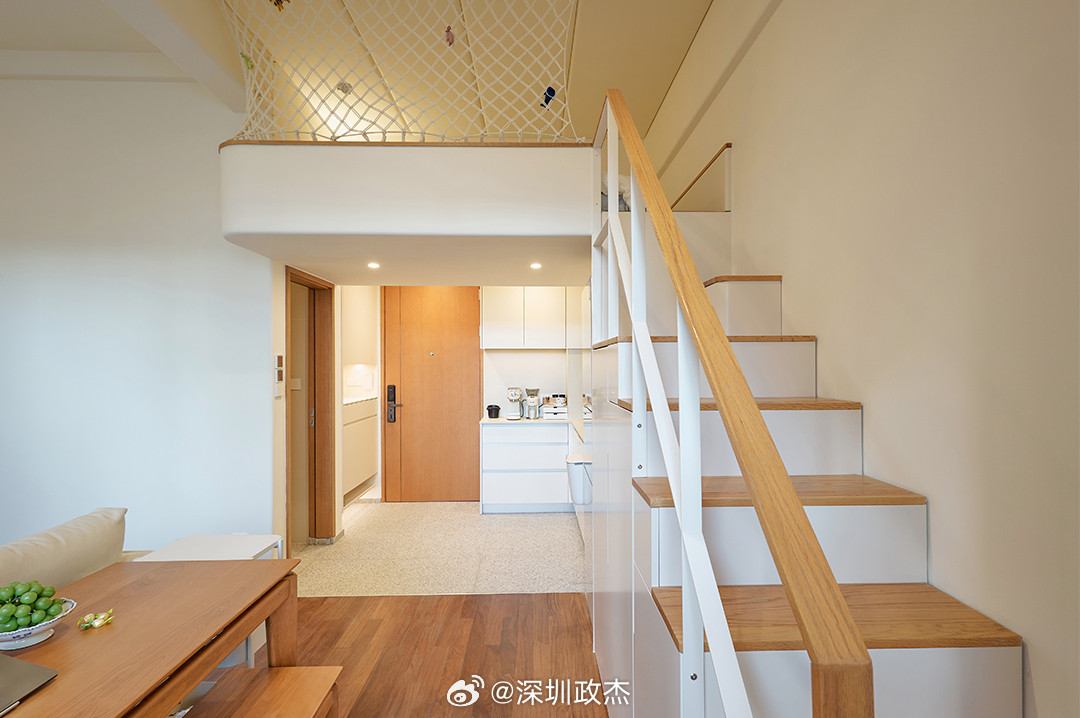 宝中的泰华梧桐林居，现在改名叫做泰华森林小镇。。。不过它和小镇不搭边4000套房