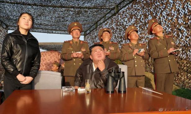 金正恩和女儿，作出一个重大举动。 据朝中社4月20日刚刚发布的消息，朝鲜领导