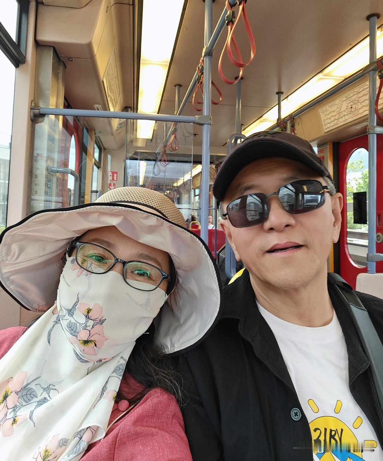 今天有粉丝朋友问我，能够长期在路上旅行生活，睡眠一定很好吧？