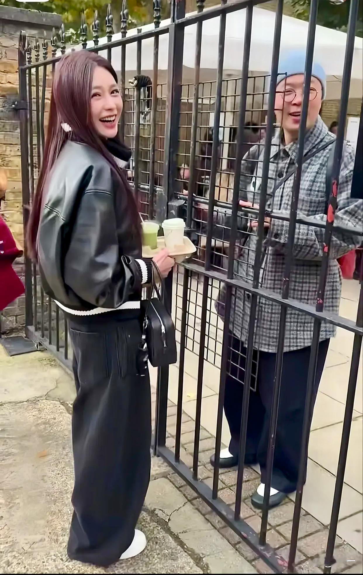 谁能理解杜海涛在英国留学，还能被沈梦辰如此照顾！