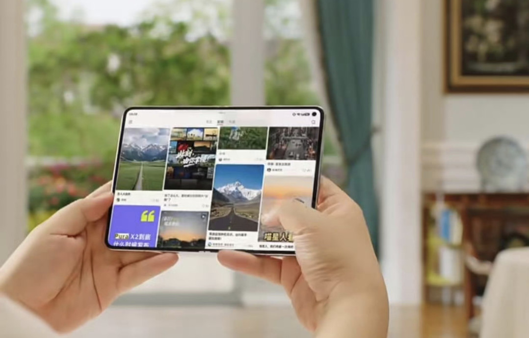 新形态华为PuraXMax，合时阔直屏，展开发全屏，真帅啊