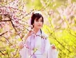 一位42岁的离婚女老板说：我前夫娶了小三之后，我才明白一个道理——男人出轨，跟我