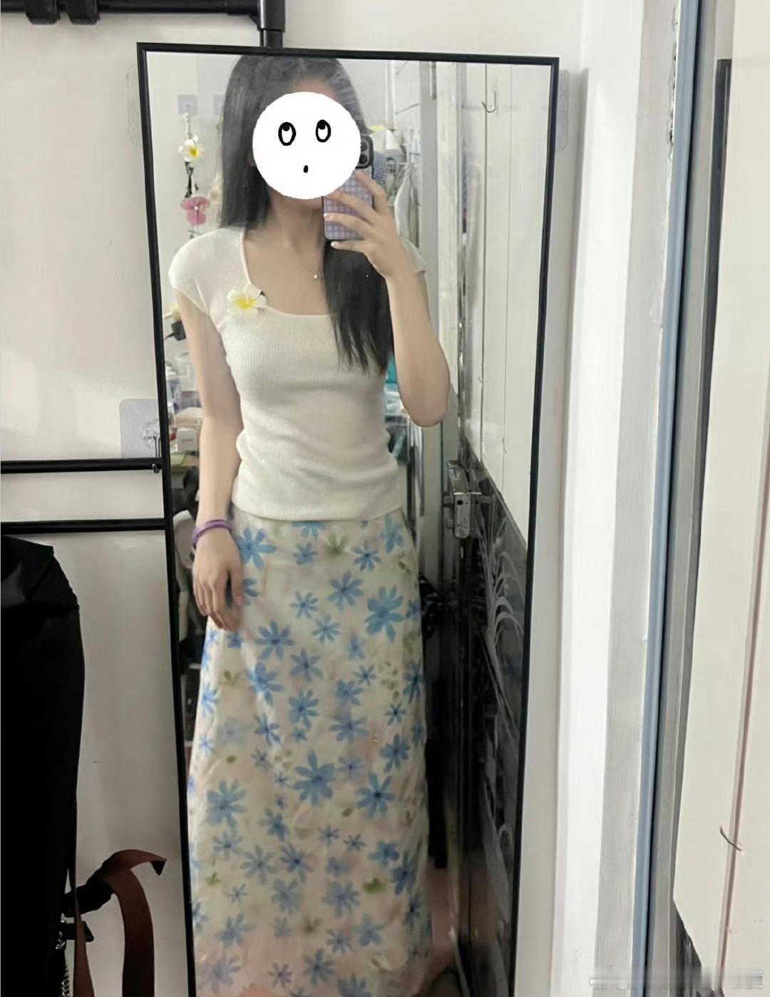 女生审美！！选1还是2啊啊啊！​​​​