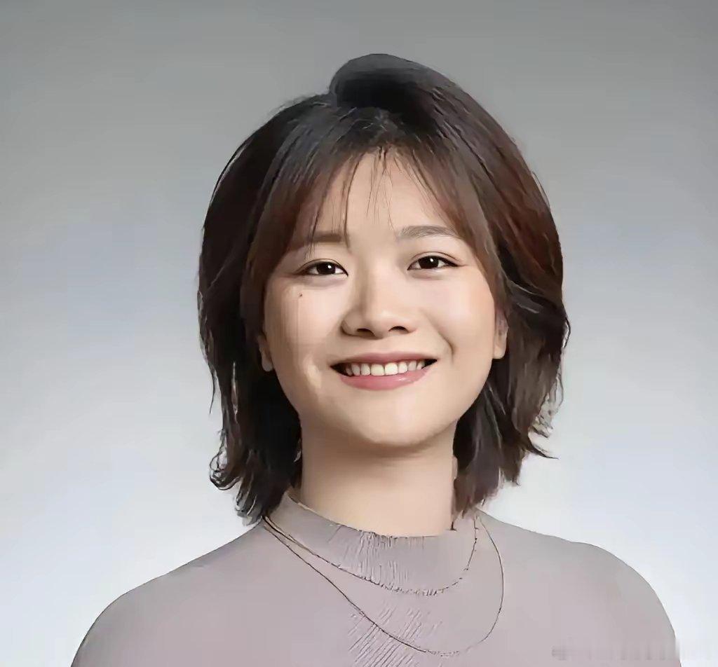 31岁的罗福莉，晋升小米最高职级小米内部最新晋升名单出来了，31岁的小米大模型负责人罗福莉升到了22