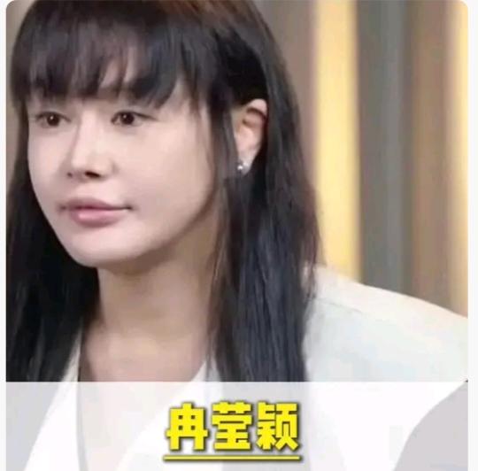 邹市明三个儿子的户籍还真是一人一个地方。大儿子在香港出生，拥有香港居民身份。