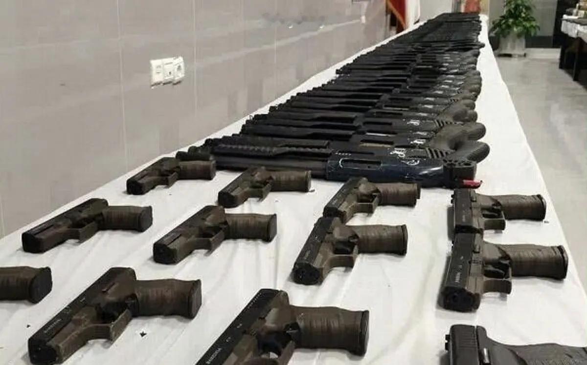 伊朗执法司令部（FARAJA）宣布，在南部的布什尔截获了一批来自国外、原计划运往