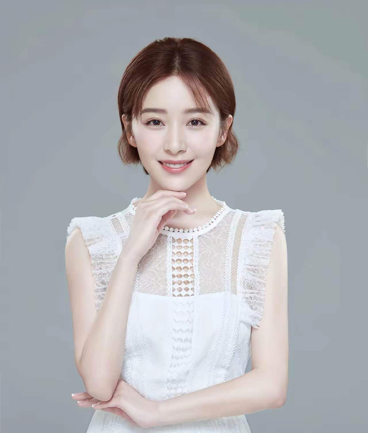 阚清子这事儿不管真假最该查处的是爆料人家隐私的医护工作者吧。发酵了一晚上，阚