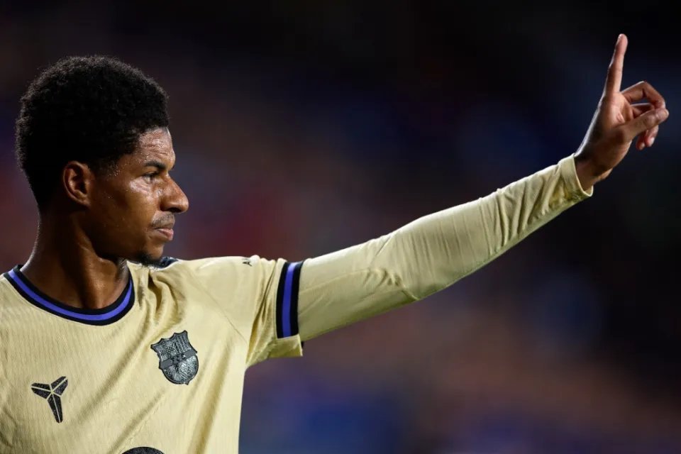 太阳报记者SamuelLuckhurst：曼联没有计划在下赛季将拉什福德重新纳