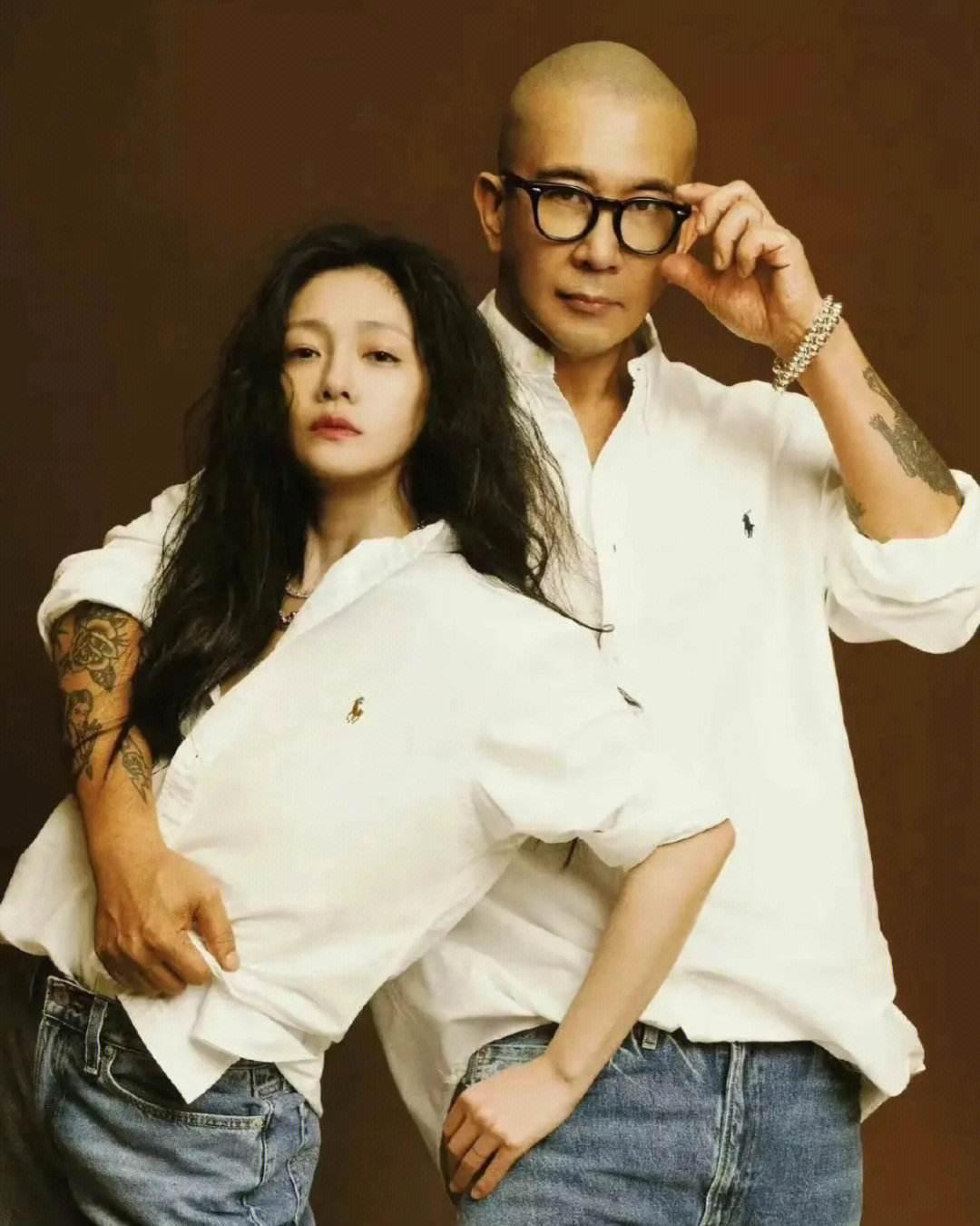 具俊晔在大S的墓地痛哭，到底在哭啥？ 大S突然离世，不是久病床前，所以感觉难