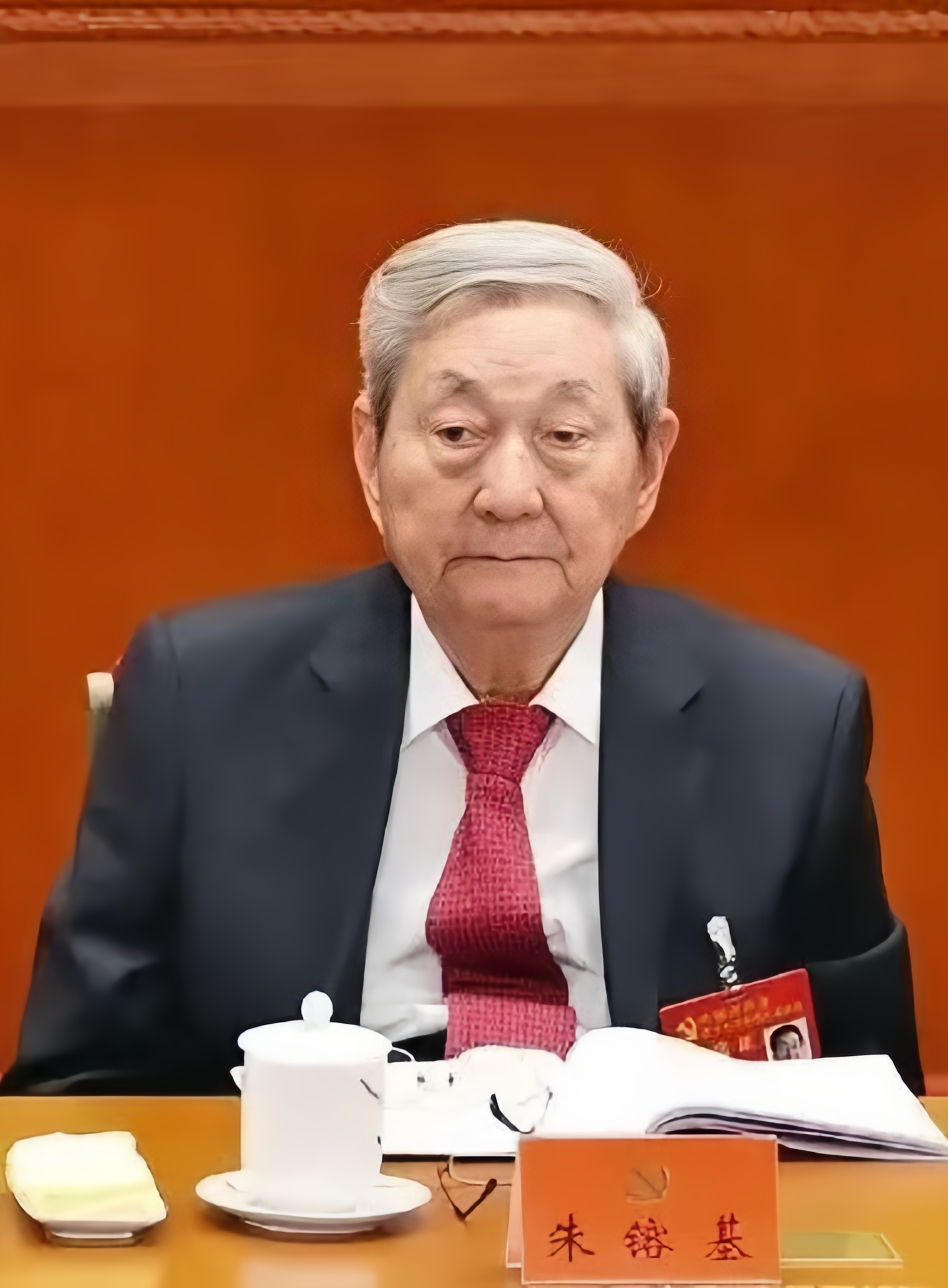 他曾说过，他只希望在他卸任以后，人民能说一句，他是一个清官，而不是一个贪官，就很