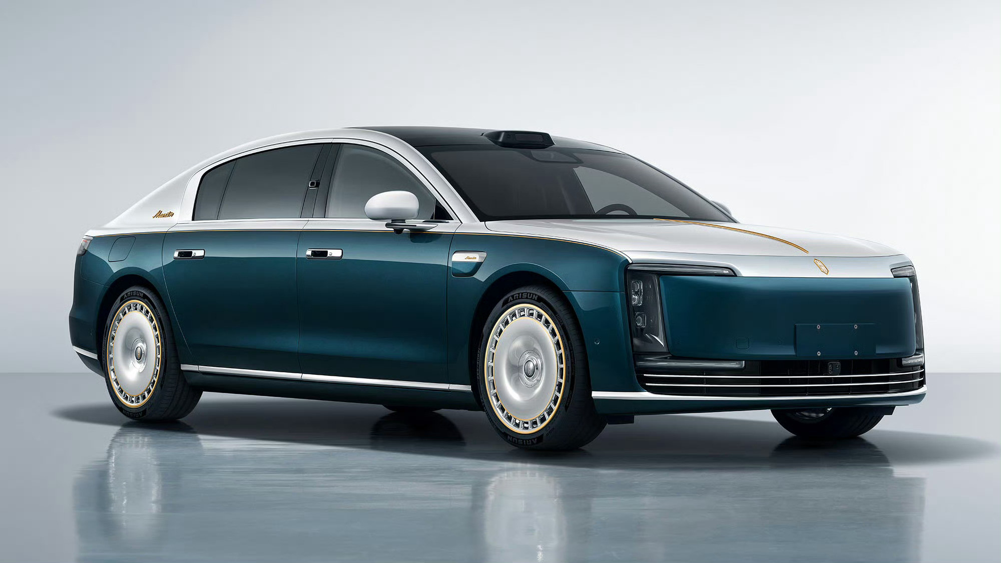 这就是200万级的尊界S800？之前的关键词:科技、艺术、时尚