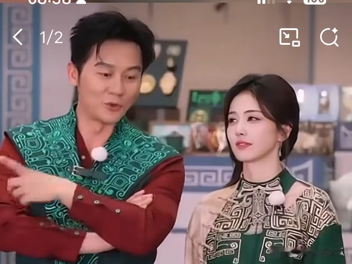 果然猜的一点都没错李晨和白鹿，跑男两边都想抓住，这一期给他们安排组合就是为了打