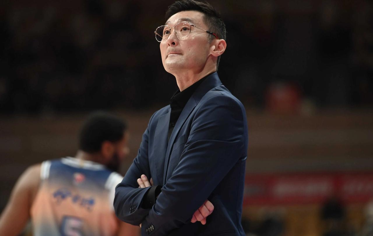 新疆男篮原主教练刘炜下课太冤了。新疆男篮换成新帅别德夫·格兰后，目前新疆男篮成绩