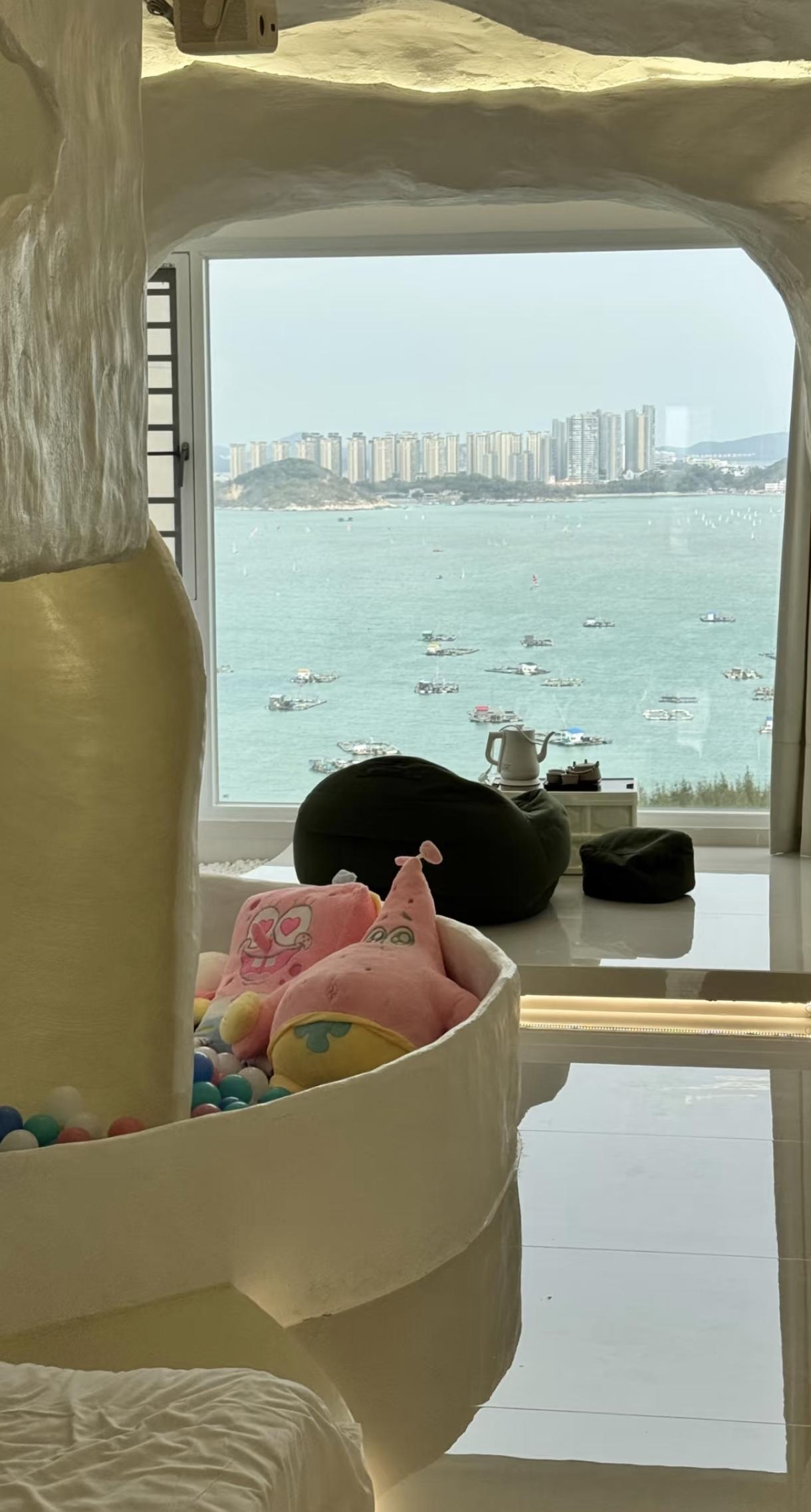 世界之大，无奇不有，来一组奇思妙想的酒店房间。大的豪迈，小的巧妙，见了世面了。超