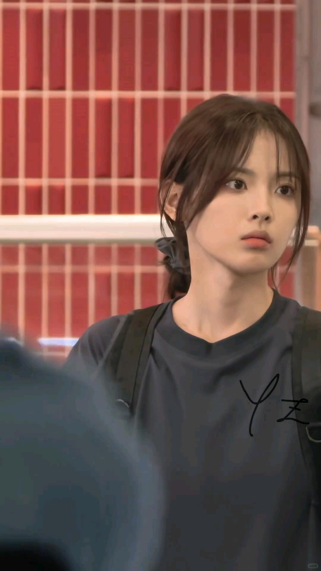 杨超越今天是太阳雨路透图好权威的脸