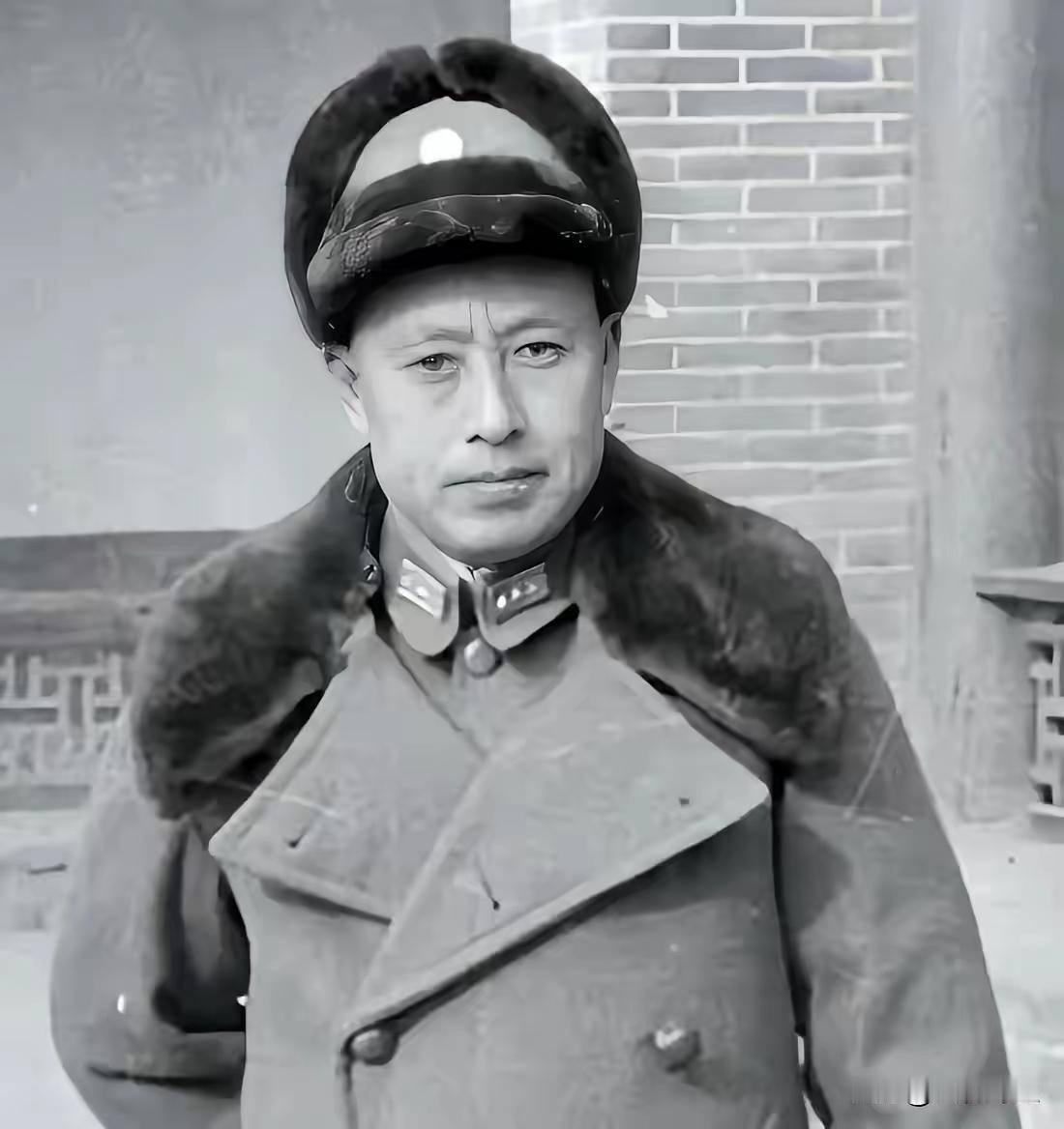 退隐重庆的东北军将领于学忠，曾在柏溪、回兴一带购置了两百多亩田地，悉数分给黎树清