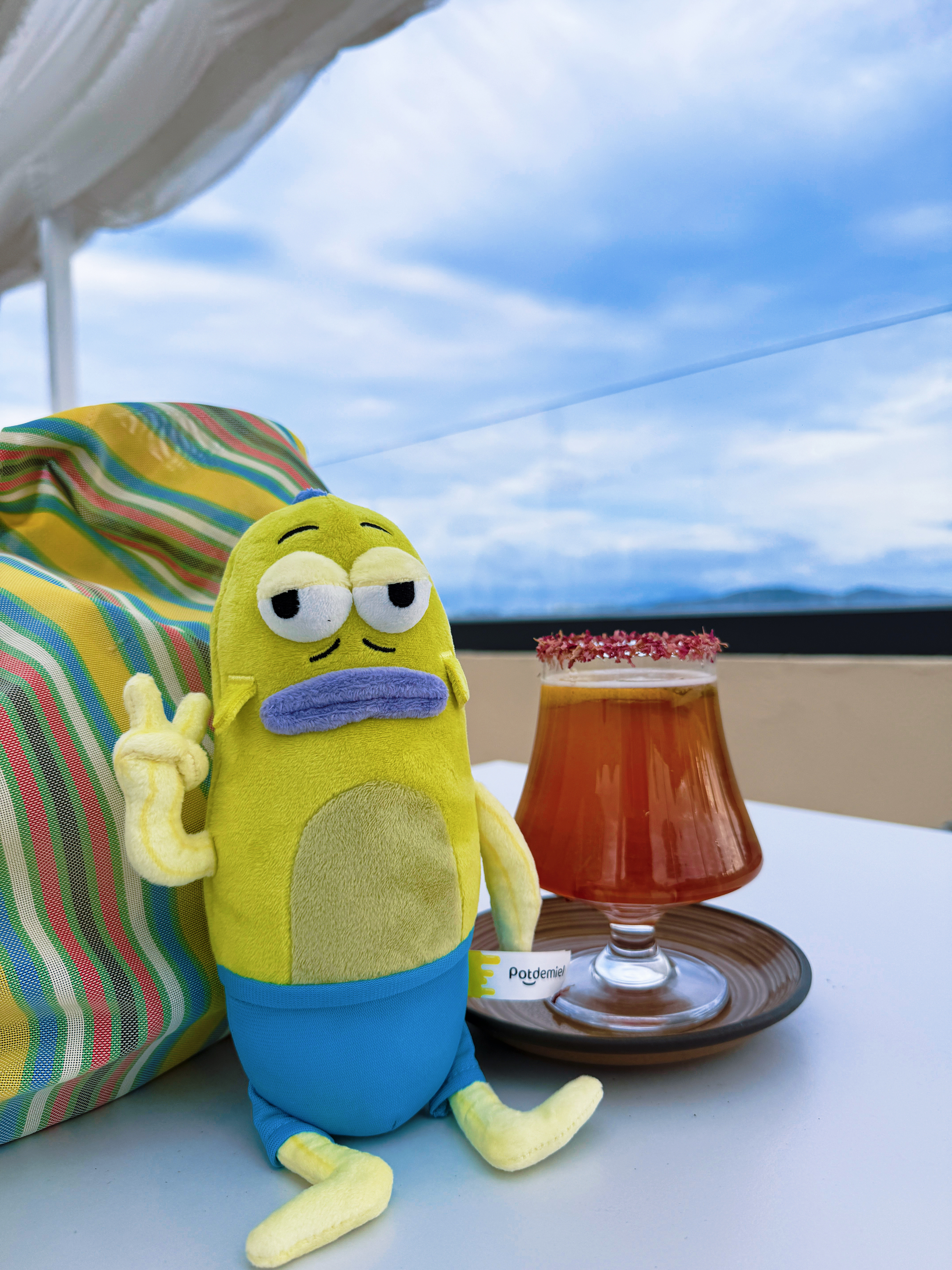 海岛日记🏝️CaveCoffe&Bar🍹青岛·青岛CAVE洞穴咖啡