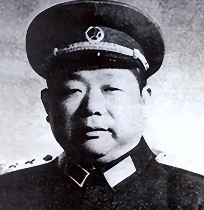 毛主席去世前4大老帅都健在，为什么却要要“托孤”一位上将呢？1976年初中央