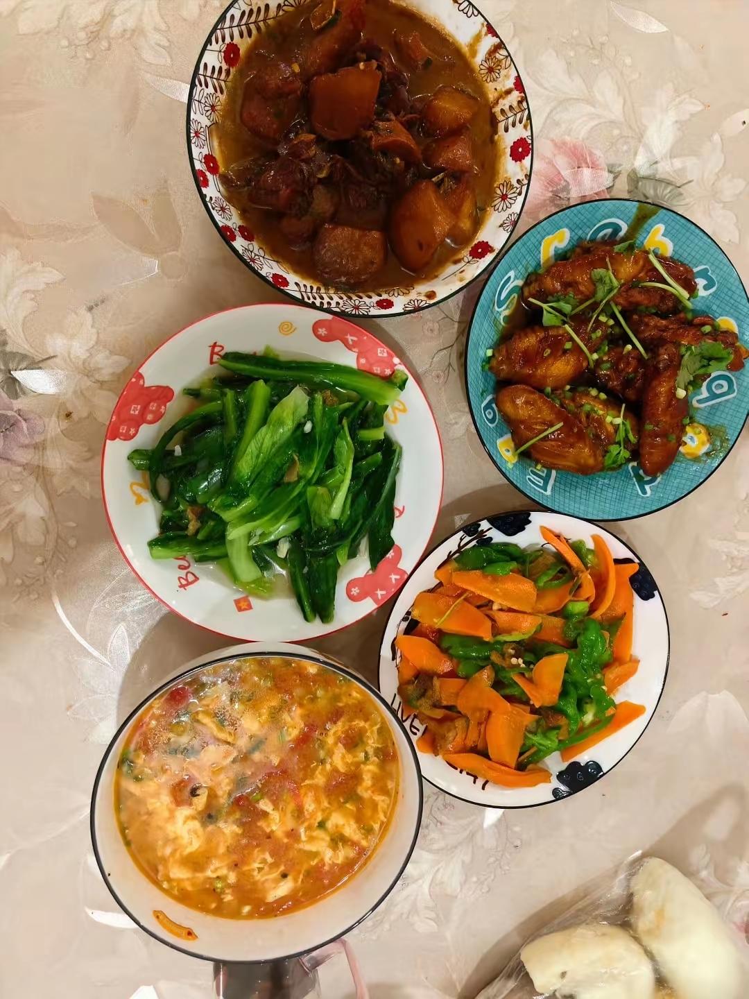 一网友已经有两年没工作了躺平这么久了现在想去找个工作做不知道现在能做点什么