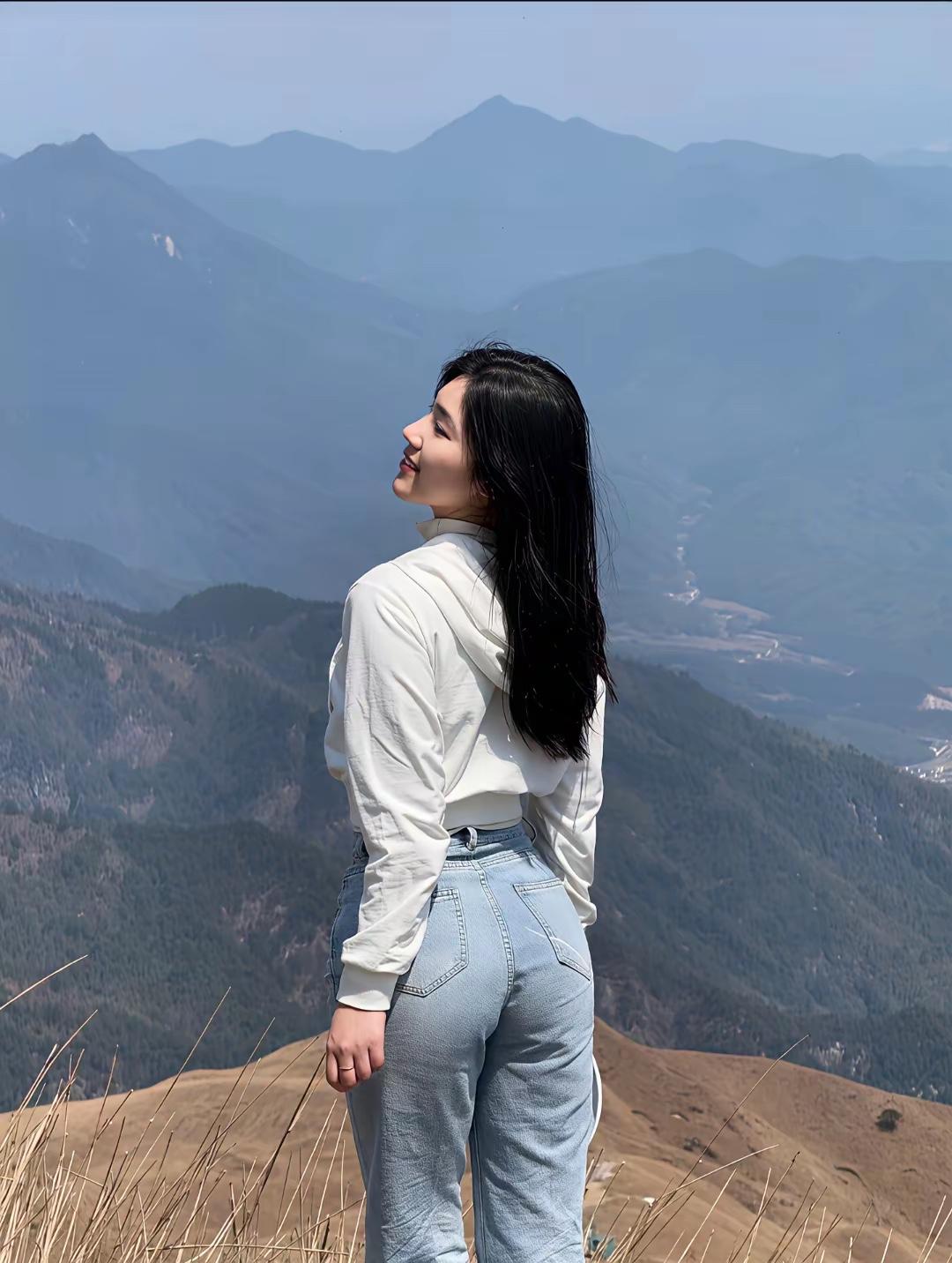 登山的好处，山顶从来不是终点它是让我们看清自己走了多远的路标，只有努力攀登高峰