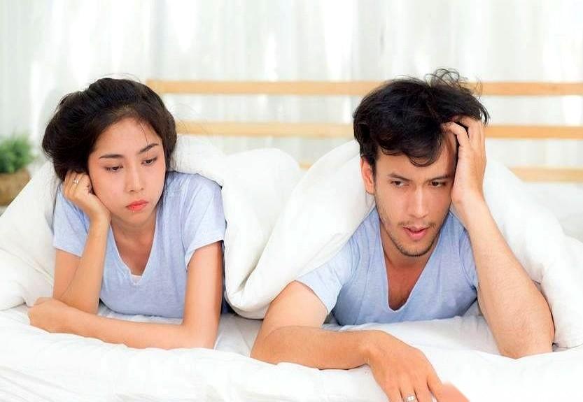 哥们儿，我跟你说个特恐怖的事儿。就是你某天洗完澡，对着镜子，突然发现自己胸那块