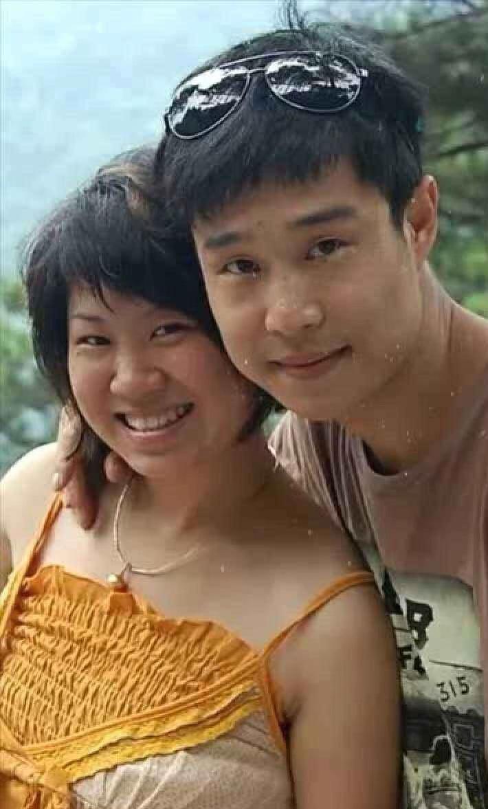 小沈阳一家属实是人生赢家啊！从《不差钱》爆火后，小沈阳一直热度不减。他和老婆沈春