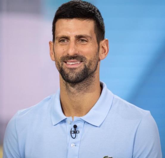 德约科维奇谈起过往，“我选择了最难的运动。我父亲不得不去借高利贷。他要了50