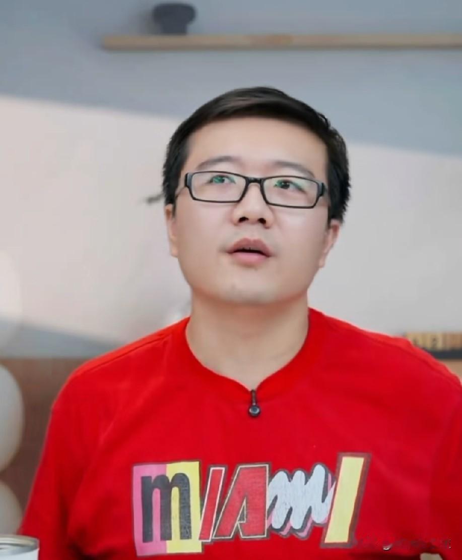 孙颖莎和王曼昱为什么比别人高半挡？莱维说出了两人最新战术！他说:瑞典大满贯，