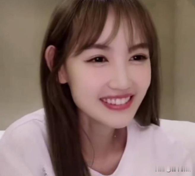 马蓉深夜发文，王宝强逆袭登顶，她为何回不去了？2026年1月15日深夜，马蓉在