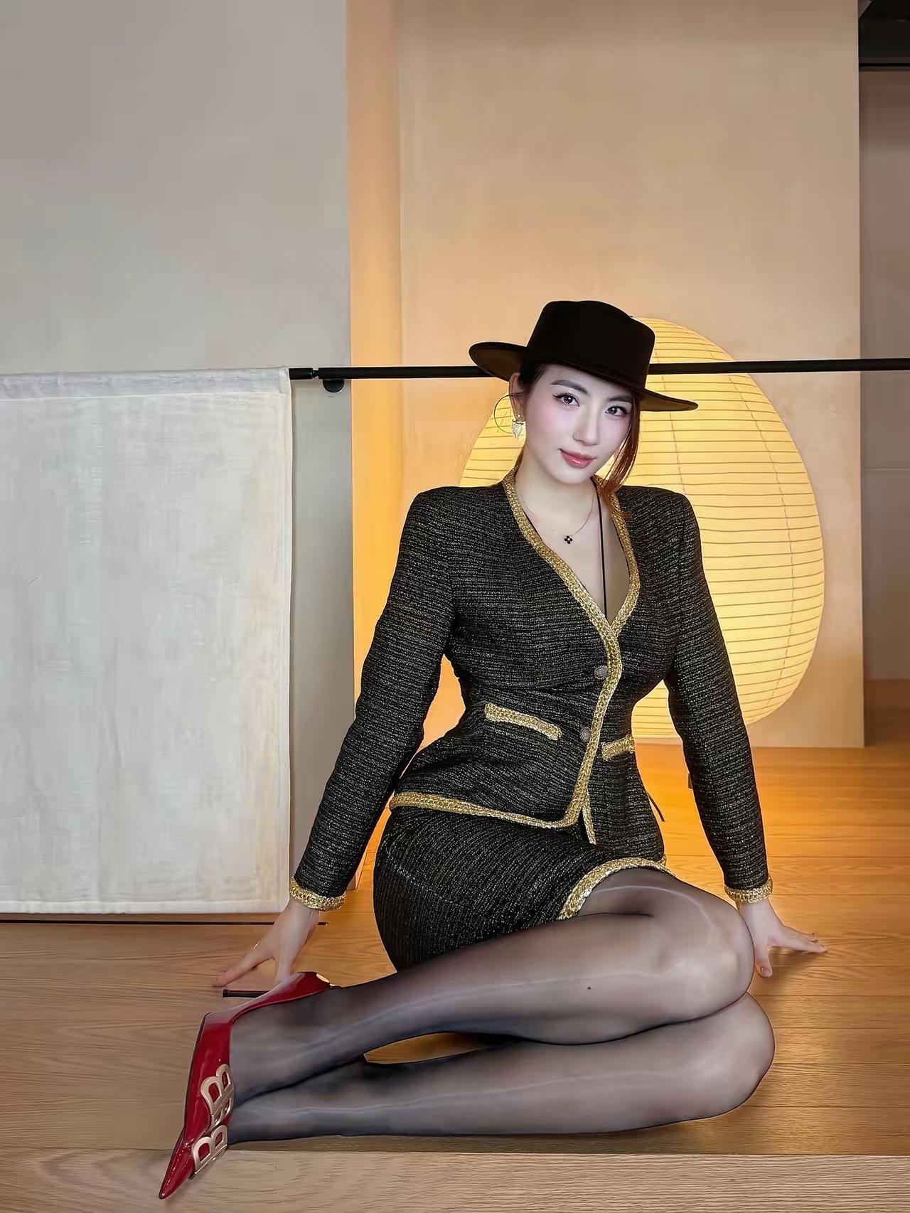 今天换个装这个风格喜欢吗