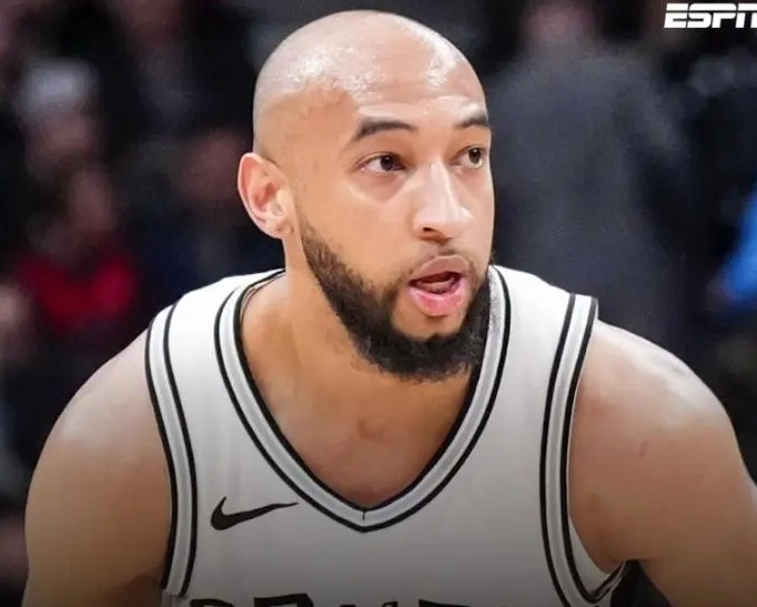 根据NBA名记Shams报道，马刺队1年300万签约麦克劳克林。该记者写道：“