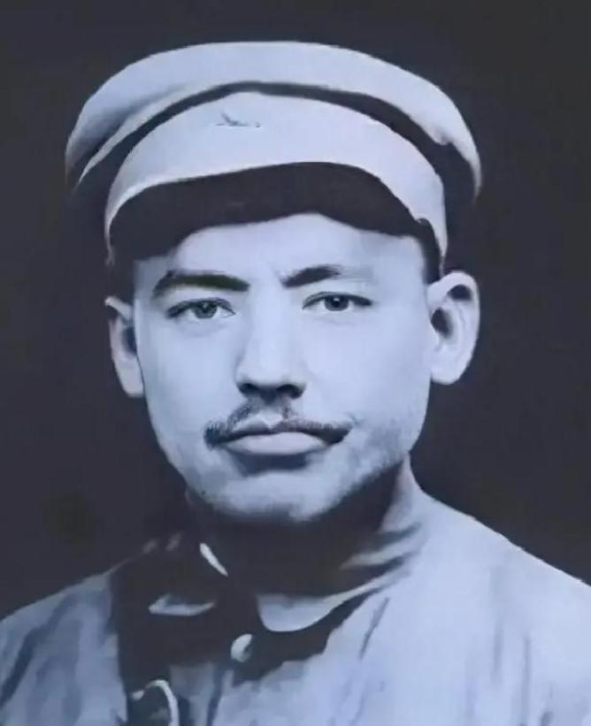 马珍昌，1940年生在陕西米脂。年轻时候其实有点头脑。改革开放刚开始，他把延安的
