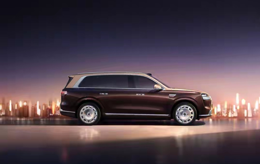 何刚这一爆料，全新问界M9直接把黑科技拉满了！6个激光雷达立体矩阵，别家车顶多装