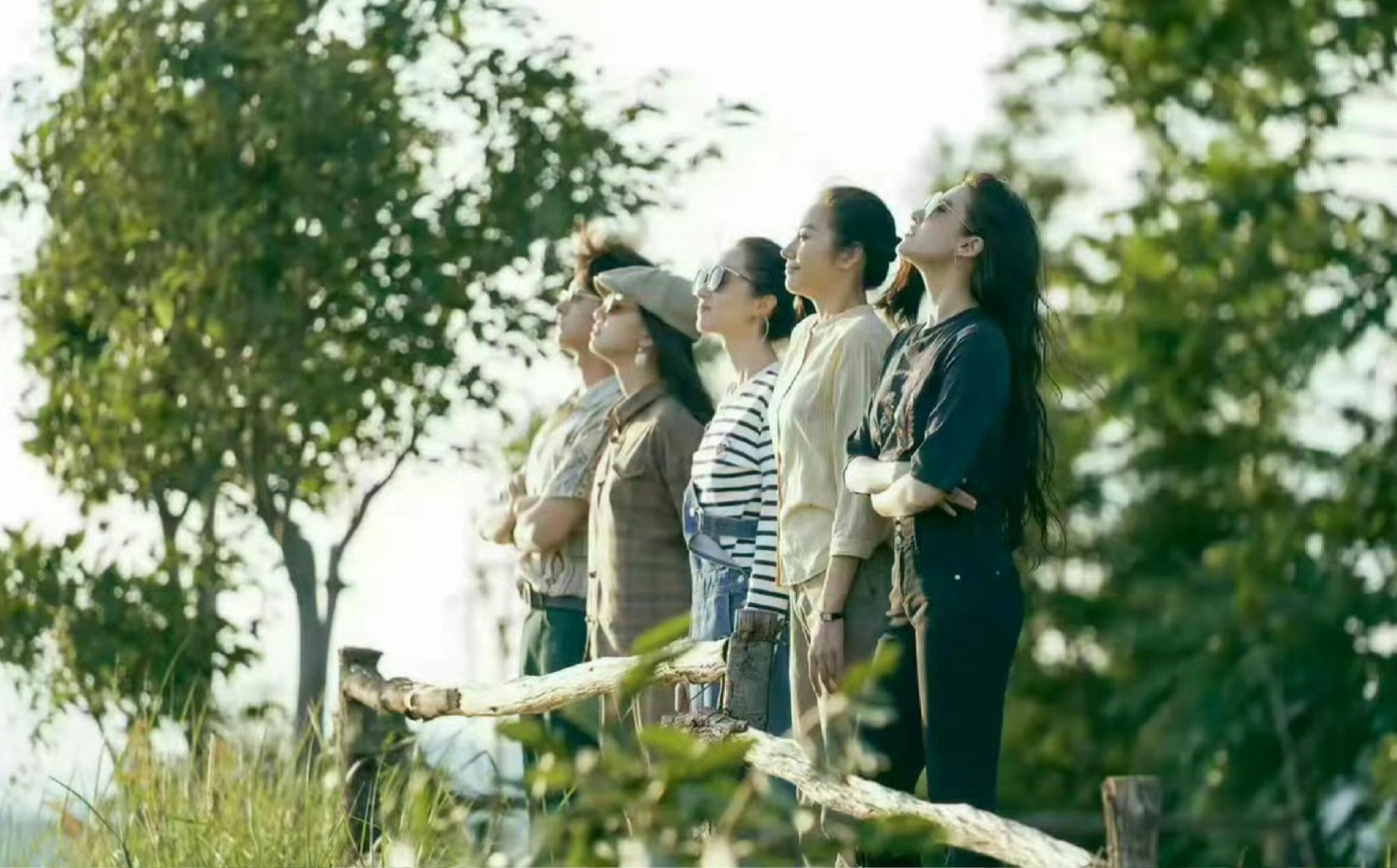 总说刘亦菲体态不好，可是这一幕她完胜所有