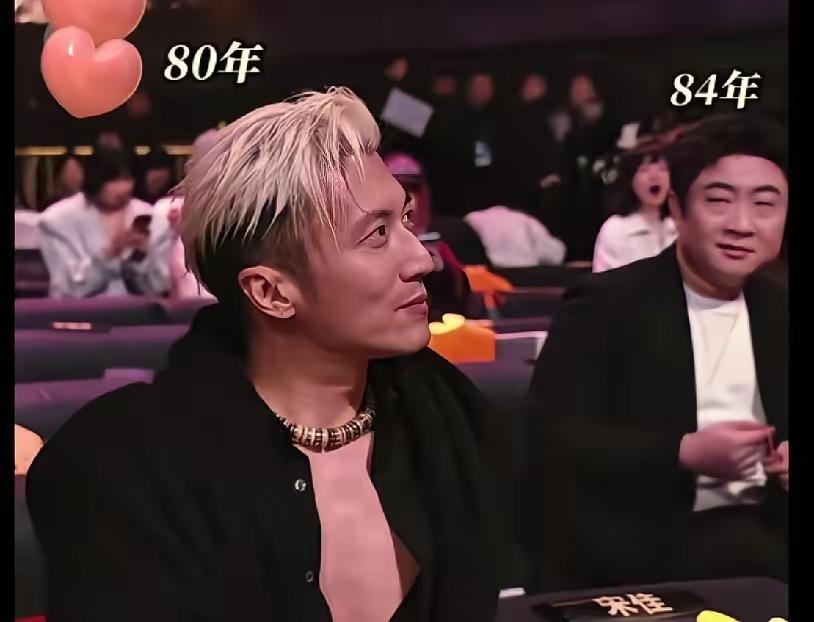 比一下，谁的眼神更犀利？！乔杉出生1984年，比谢霆锋还年轻四岁，看着198