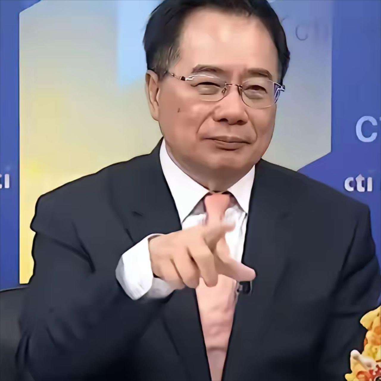 郑丽文称“武力保台”蔡正元：你要打菲律宾吗？  前立委蔡正元昨天在节目中