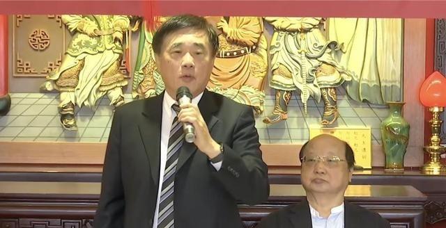 郝龙斌：在两岸问题定位上，台湾主流民意是“维持现状”；多位国民党主席候选人交出首