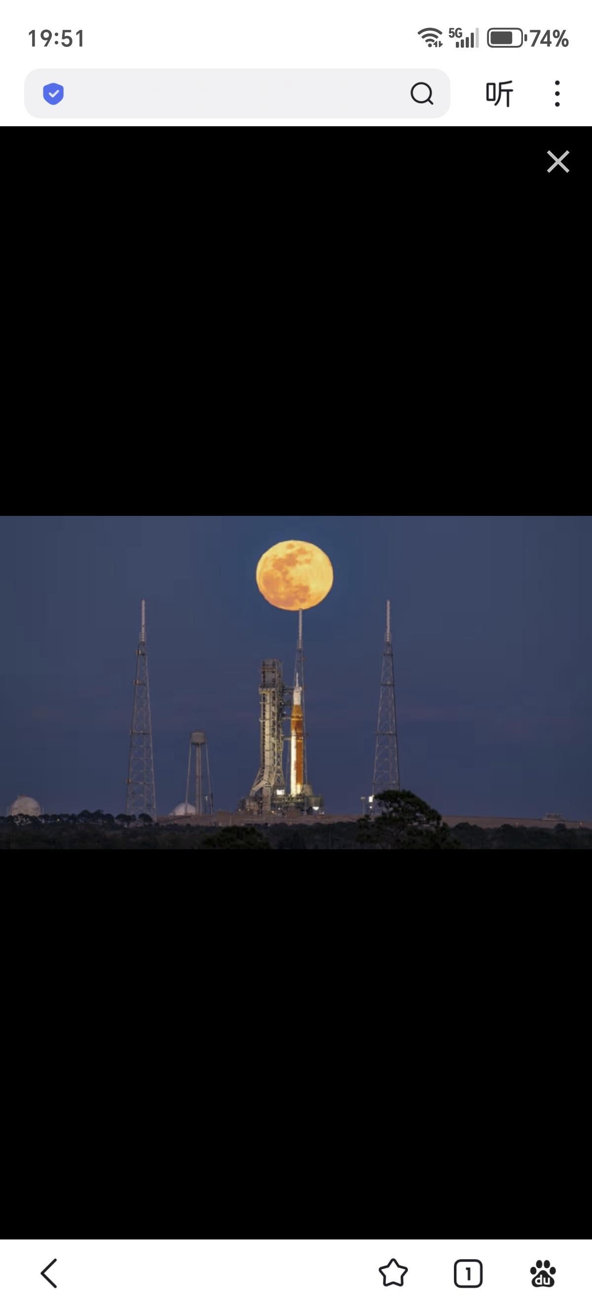 NASA工程师成功修复阿尔忒弥斯2号SLS火箭尾部服务桅杆脐带塔的氢泄漏问题，该