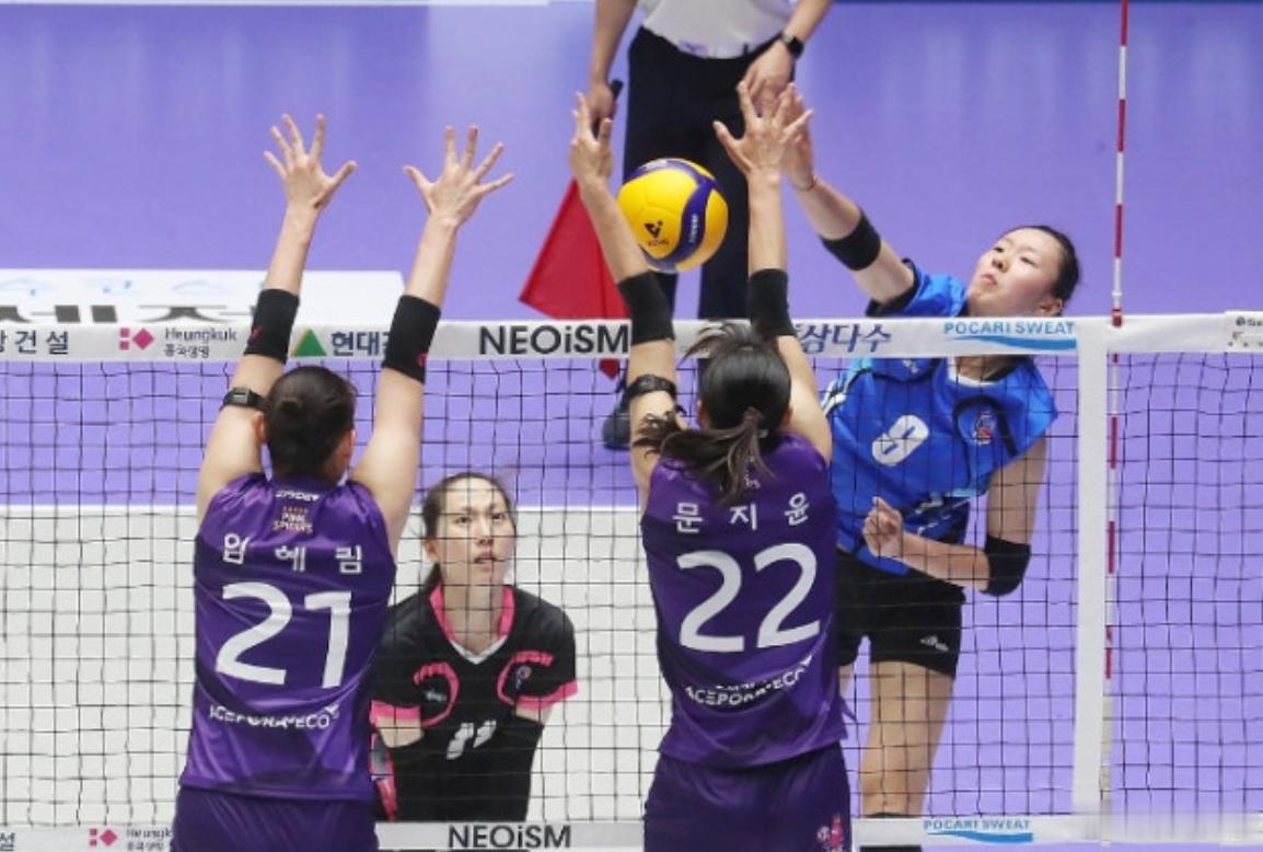 国际排坛动态韩国女排现代建设0-3（20-25/17-25/26-28）大阪奇妙